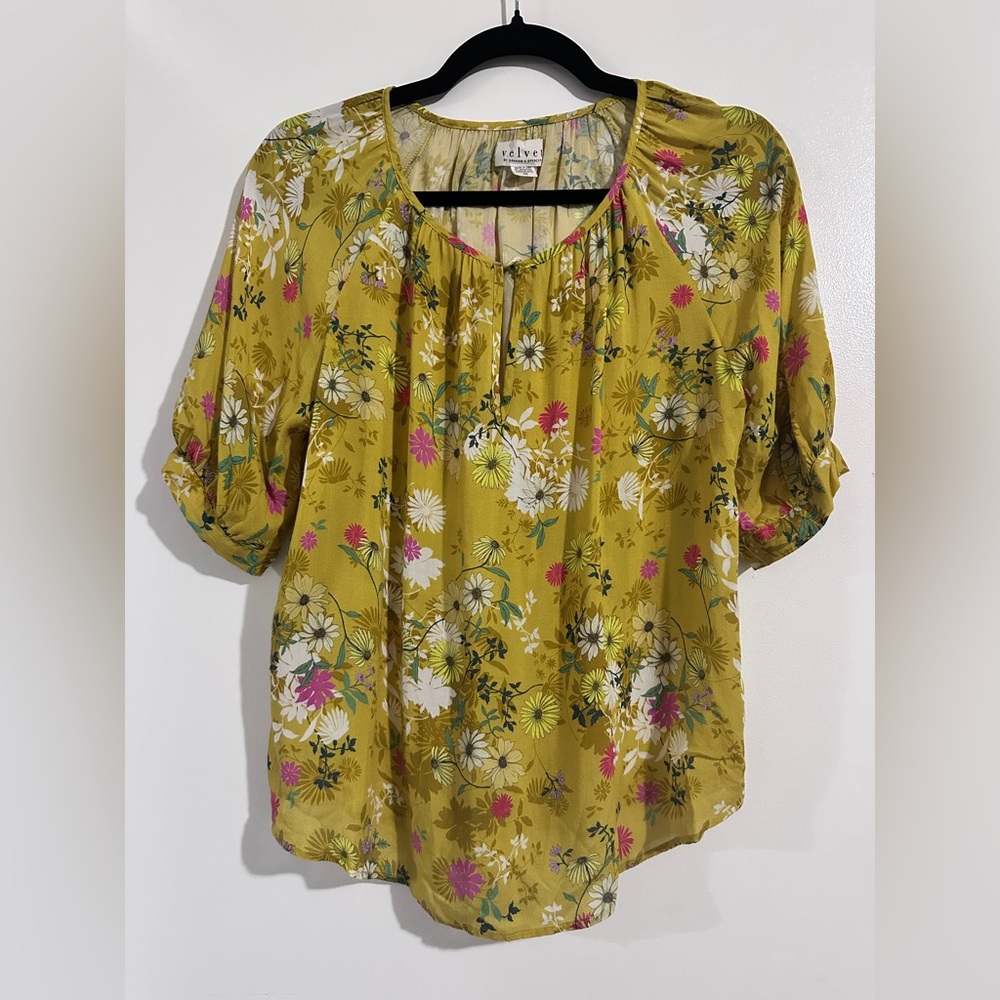 Velvet Floral 3/4 Sleeve Blouse in Yellow and Green